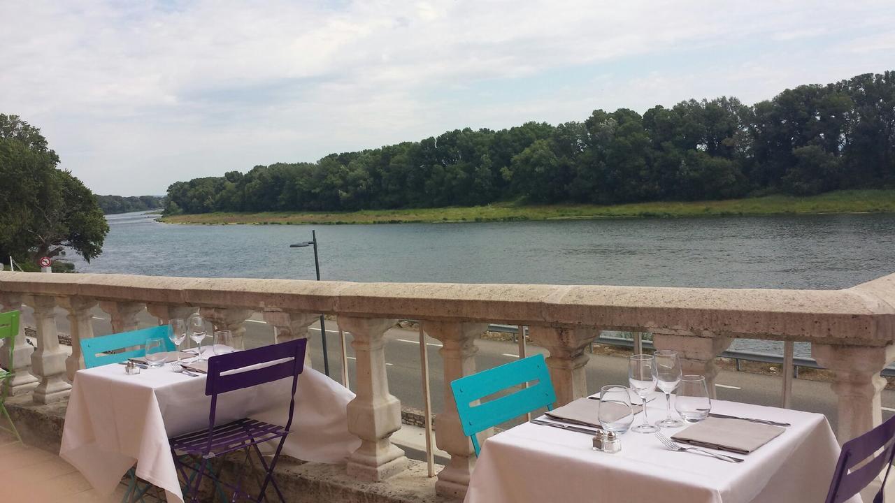 Logis Hotel Le Prieure Bourg-Saint-Andéol Buitenkant foto
